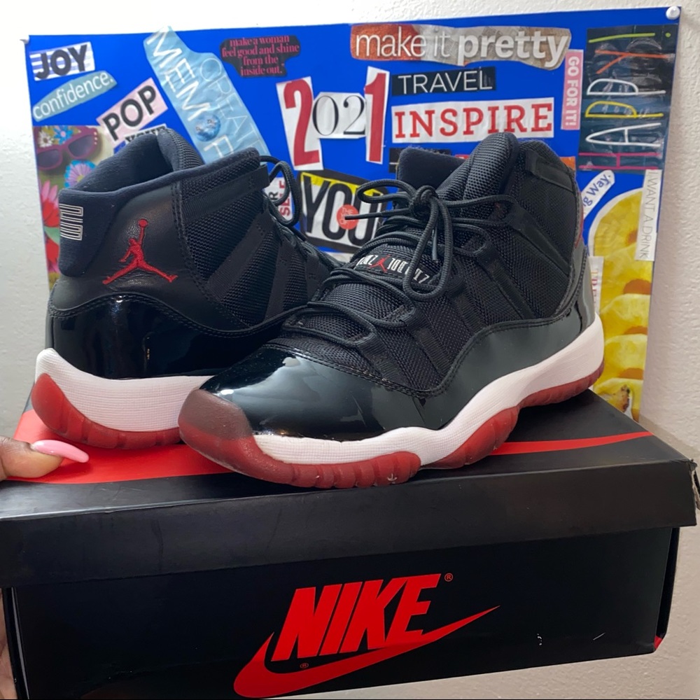 Bred retro 11 6.5Y/8women
